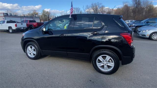2022 chevrolet trax ls