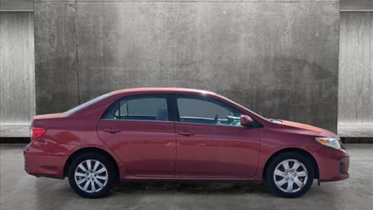 2013 toyota corolla le