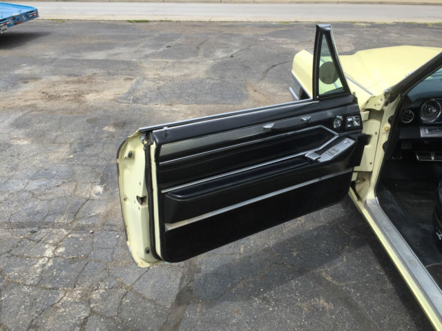 1965 cadillac believed to be 40,500 miles original rust free car. rare color!!!!