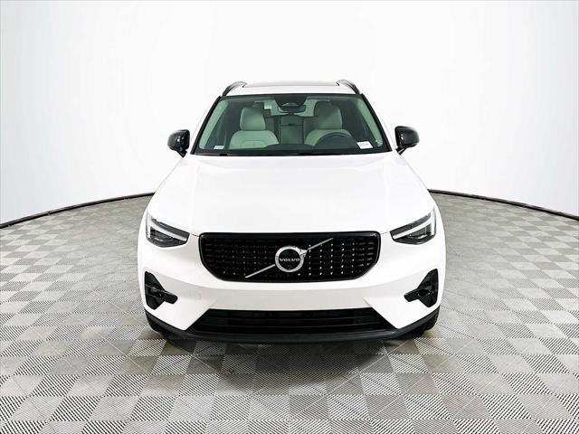 2024 volvo xc40 b5 ultimate dark theme