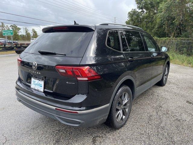 2022 volkswagen tiguan se