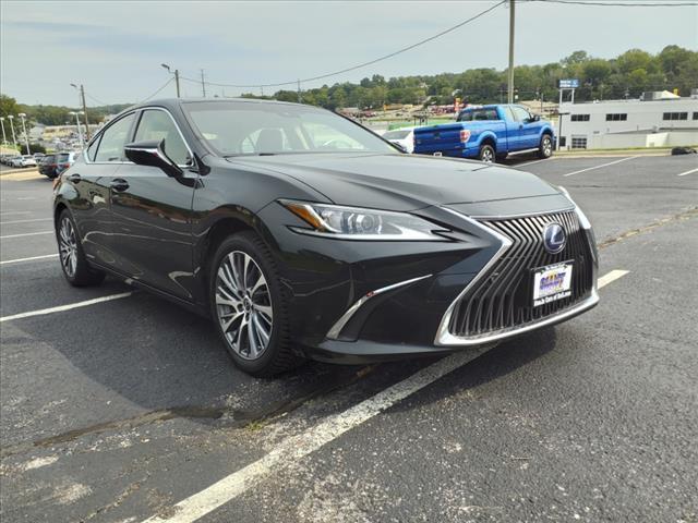 2019 lexus es 300h luxury