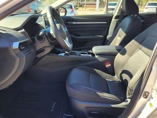 2020 nissan altima in saint paul, minnesota