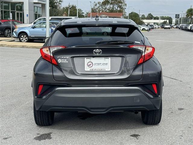 2020 toyota c-hr xle