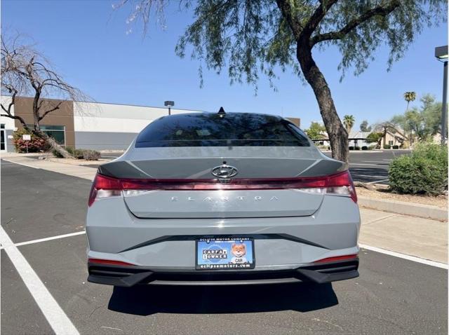 2021 hyundai elantra se