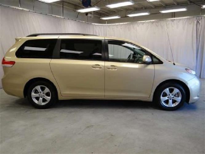 2012 toyota sienna le in sunnyvale, ca