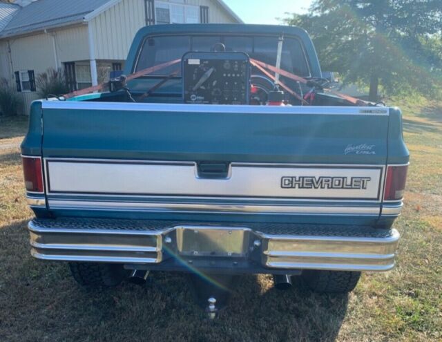 1985 chevrolet 1500 silverado truck and miller mig welder