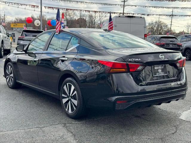 2021 nissan altima 2.5 sv
