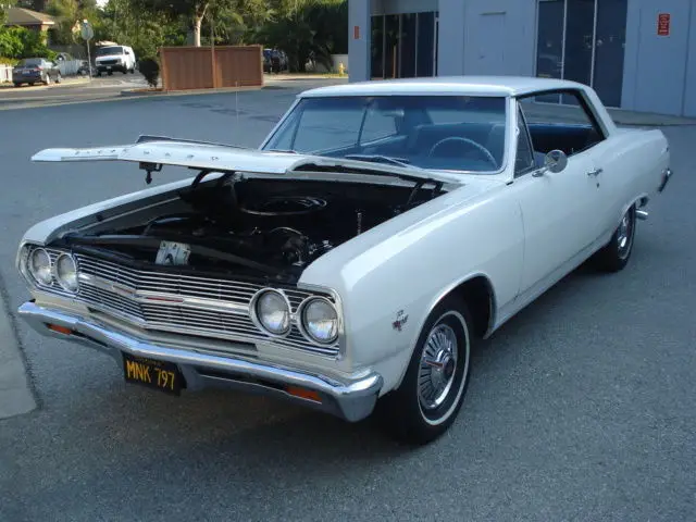 1965 chevrolet malibu super sport 2 door hardtop 327 automatic white/blue
