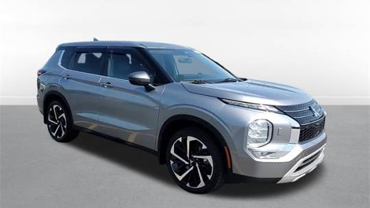 2022 mitsubishi outlander se