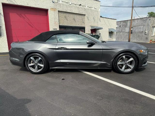 2016 ford mustang v6