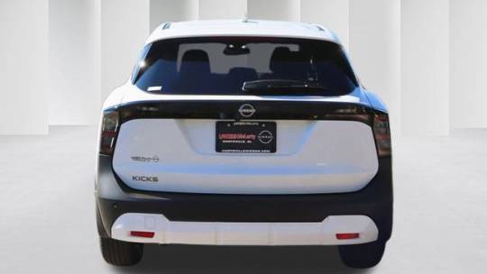 2025 Nissan Kicks