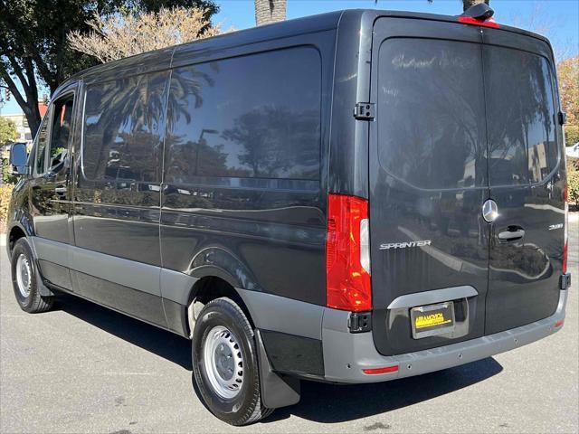 2019 mercedes-benz sprinter 2500 standard roof