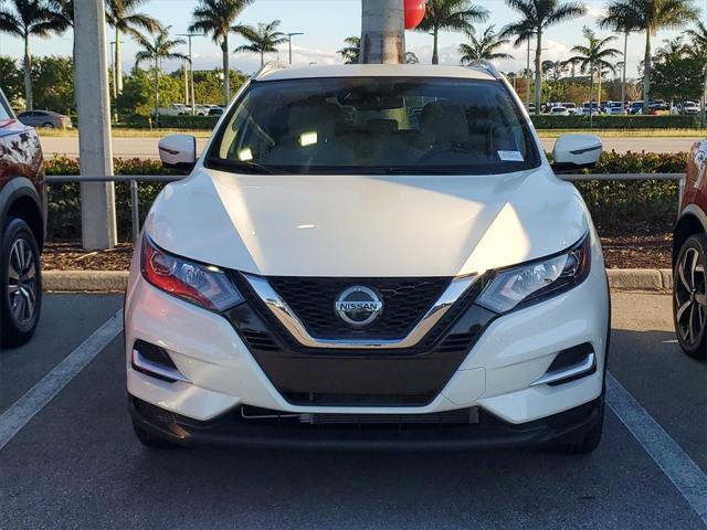 2022 nissan rogue sport sl