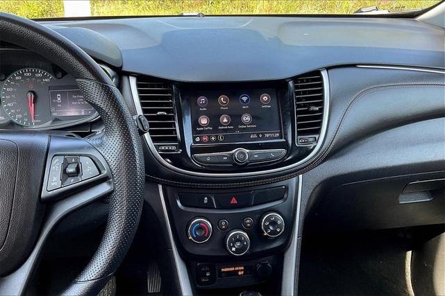 2020 chevrolet trax ls