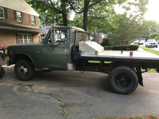 1974 international harvester 200 w/5.9 cummins ihc