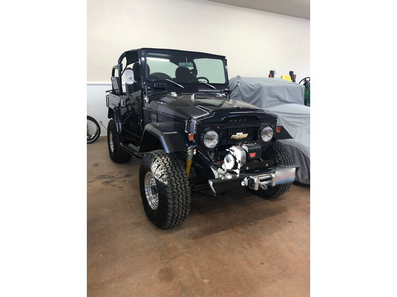 toyota land cruiser fj 40 4 x 4