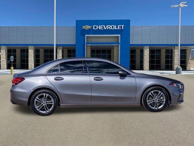 2020 mercedes-benz a-class a 220