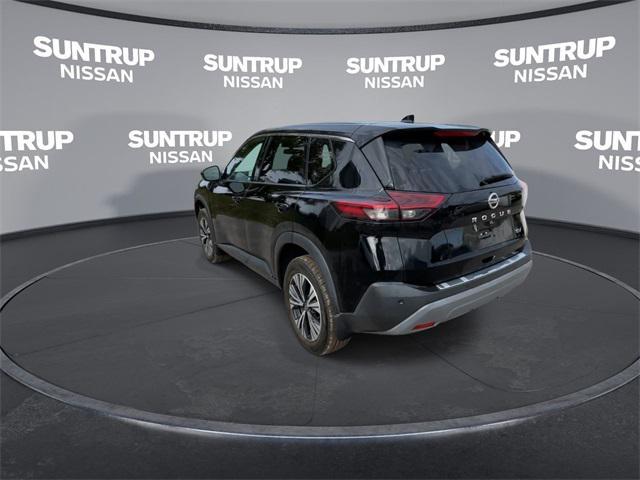 2021 nissan rogue sv