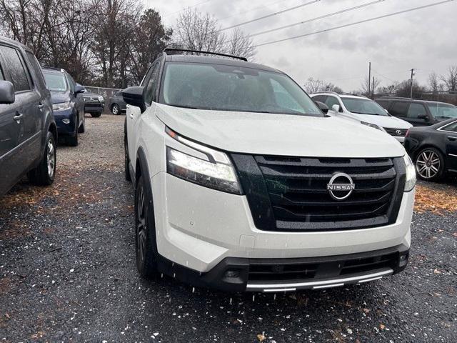 2023 nissan pathfinder platinum