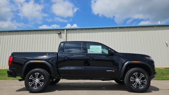 2024 GMC Canyon