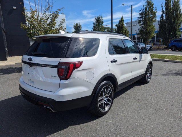 2016 ford explorer sport