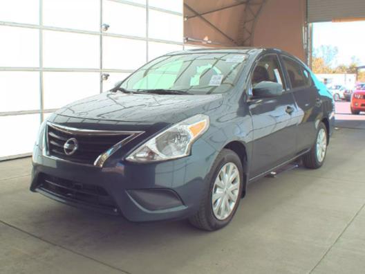 2017 nissan versa 1.6 s+