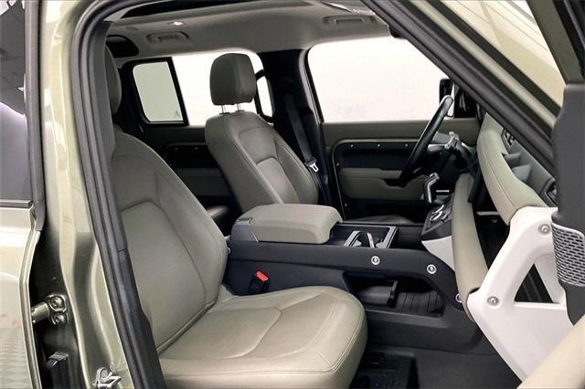 2023 land rover defender 110 s