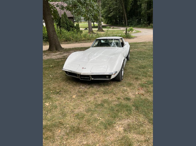 1969 chevrolet corvette coupe