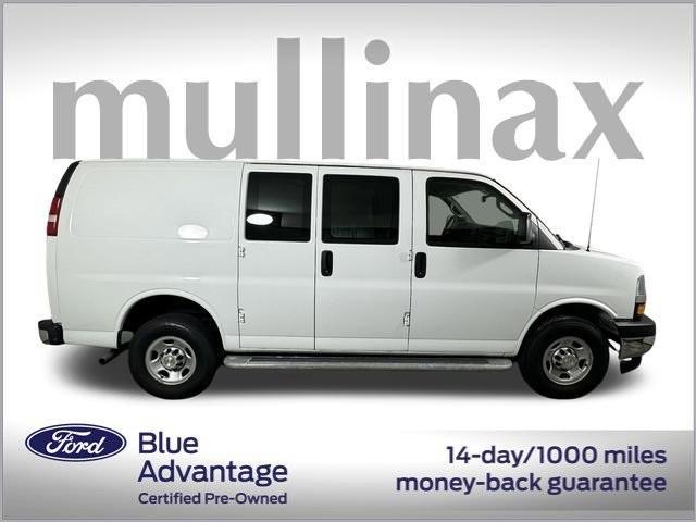 2022 chevrolet express 2500 work van