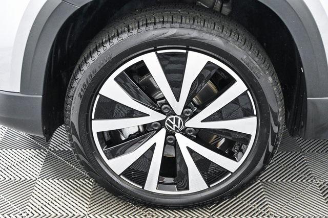 2023 volkswagen taos 1.5t se