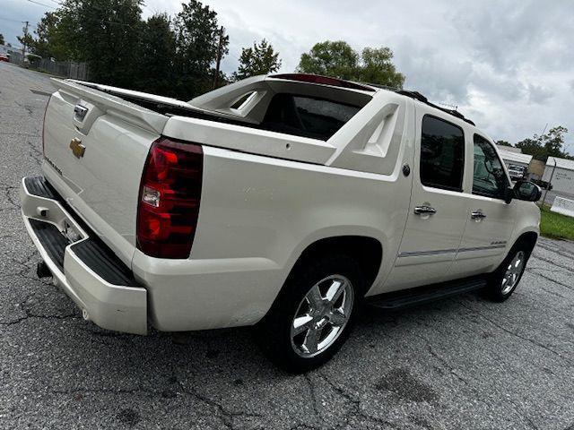 2013 chevrolet avalanche ltz