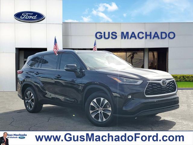 2021 toyota highlander xle