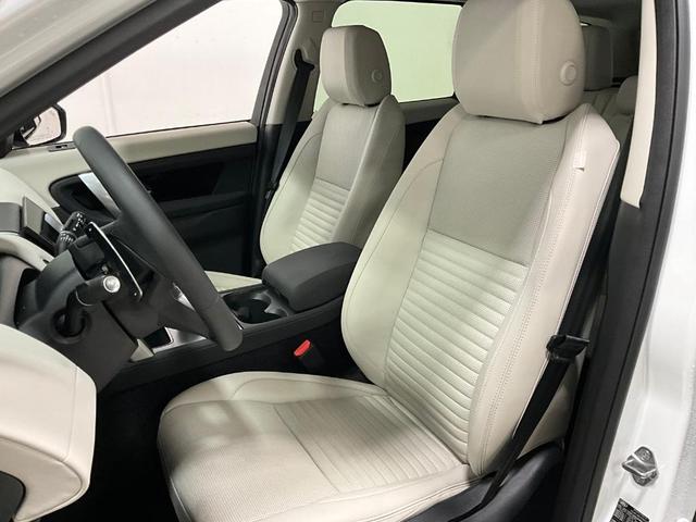 2024 land rover discovery sport core s