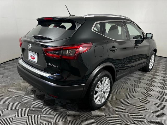 2022 nissan rogue sport sv