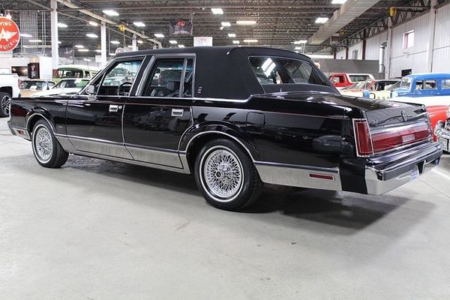 1985 lincoln town car 92549 miles black sedan 5.0 liter v8 automatic