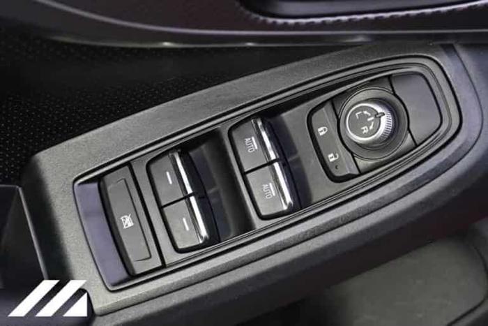 2021 subaru crosstrek limited in hopkins, minnesota