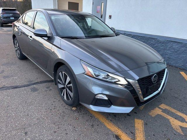 2021 nissan altima 2.5 sv