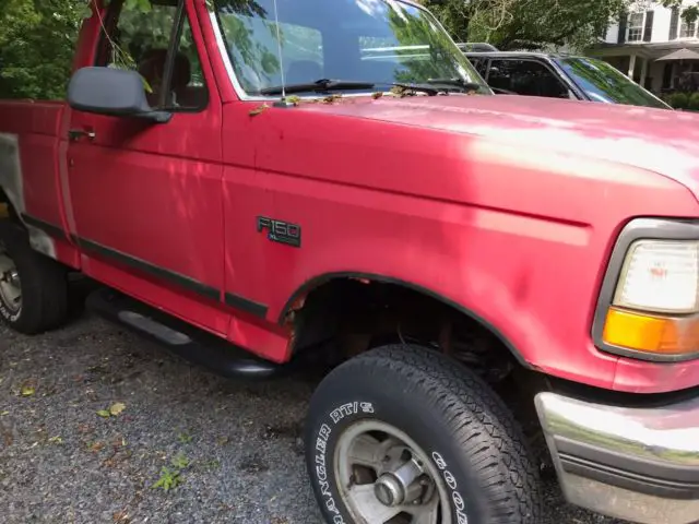 1994 ford f-150 4 x 4 plow truck