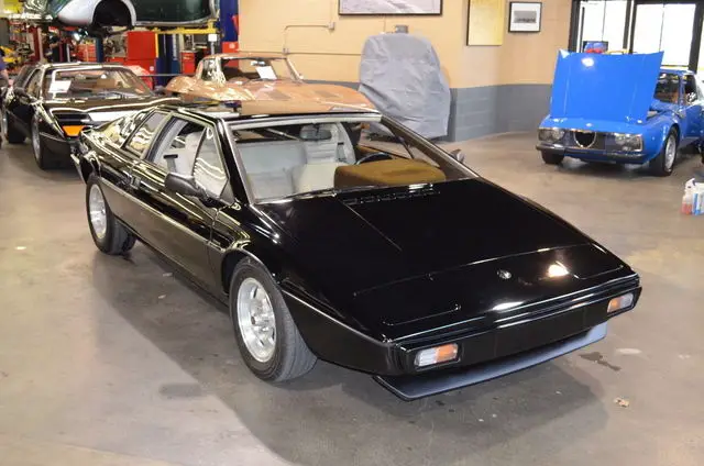 **recent body off restoration **only 10,000 miles from new!!!