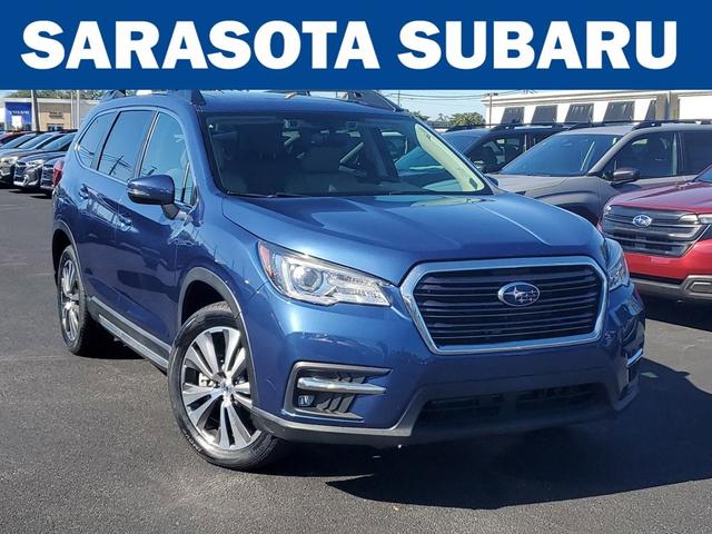 2022 subaru ascent limited 8-passenger