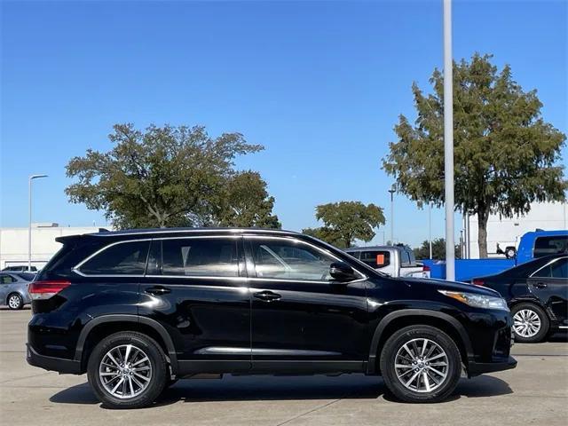 2019 toyota highlander xle