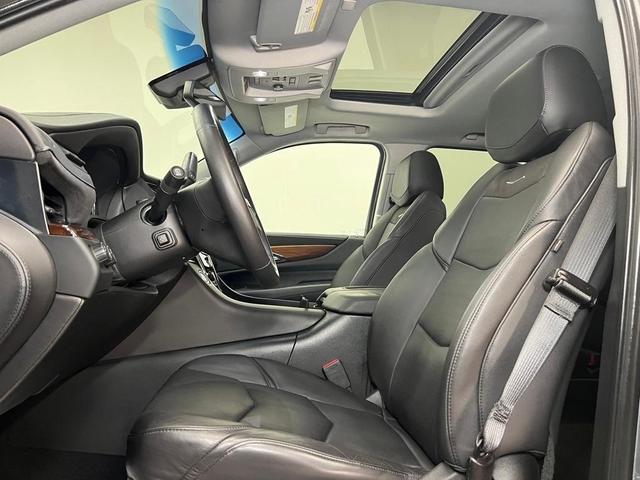 2018 cadillac escalade luxury