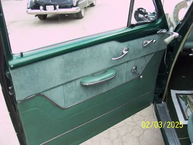 1952 oldsmobile super 88 2 door hardtop super shape !!!!!