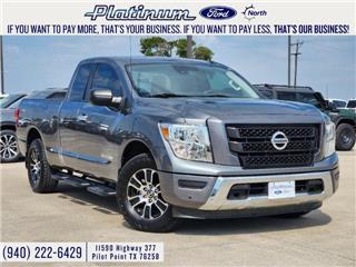 2021 Nissan Titan sv