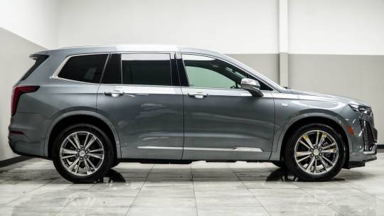 2020 Cadillac XT6 premium luxury
