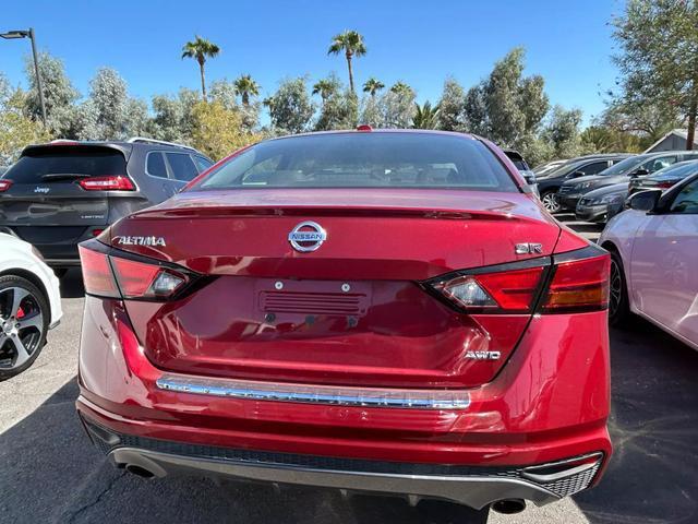 2019 nissan altima 2.5 sr