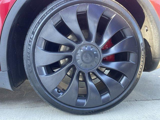 2021 tesla model y performance