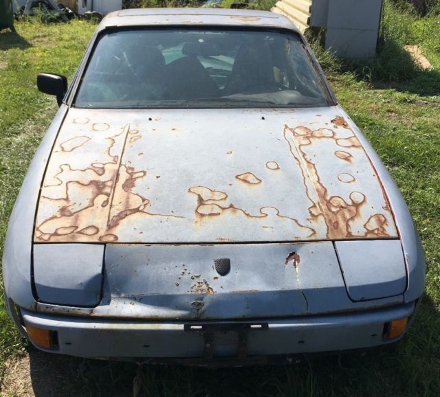 1977 porsche 924 in need of tlc