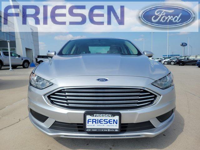2017 ford fusion se